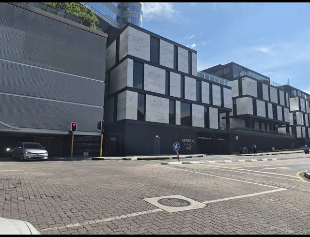 734M² OFFICE TO LET IN SANDTON CENTRAL